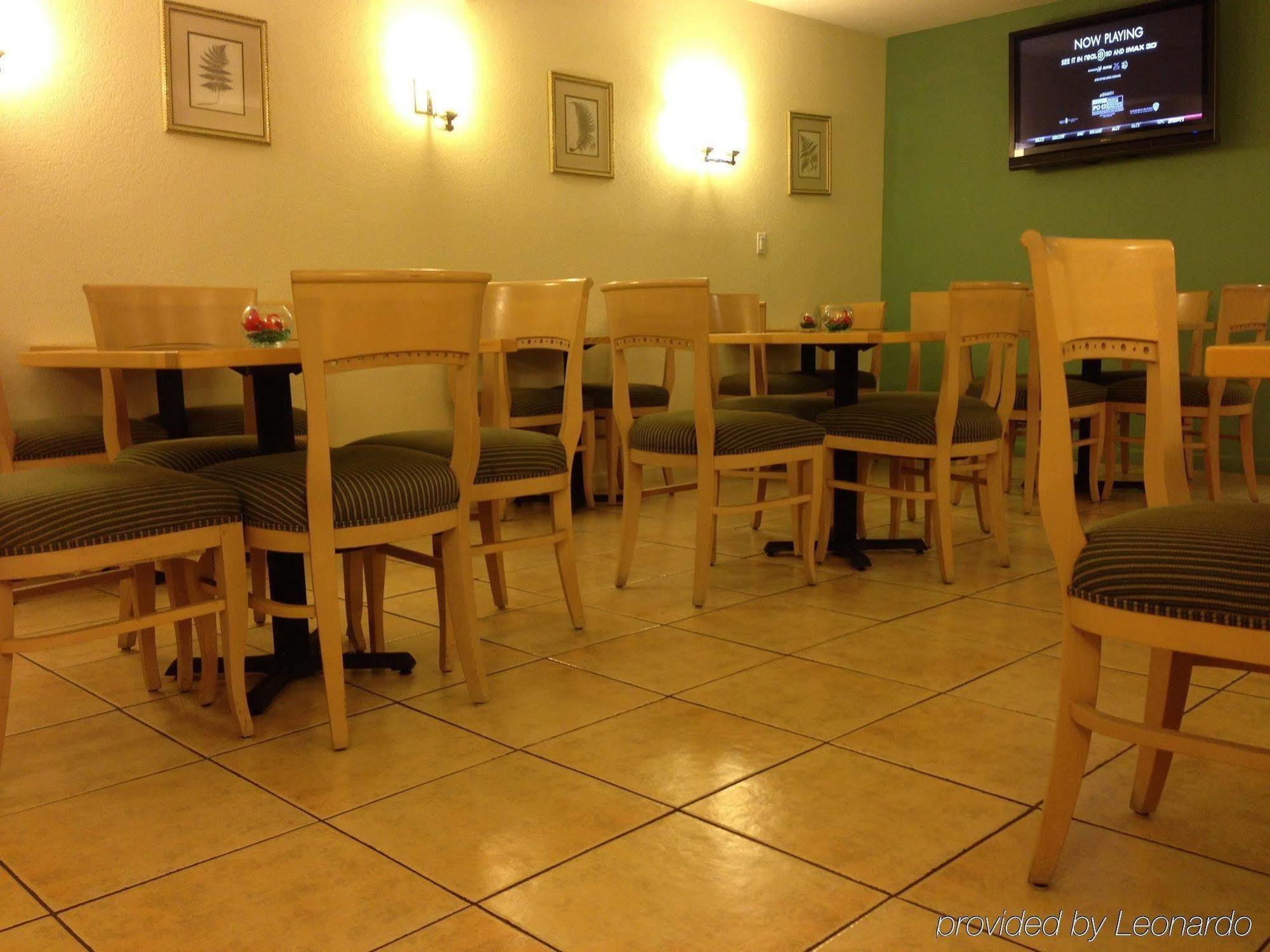 Ramada By Wyndham Harrisonburg Motel Dış mekan fotoğraf